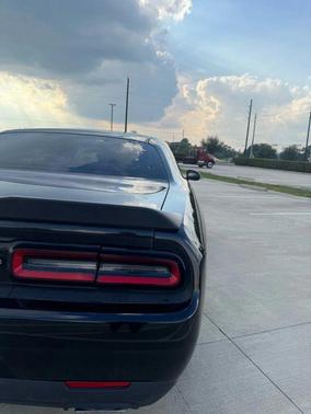 2017 Dodge Challenger SXT
