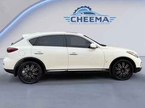 2017 INFINITI QX50 Base
