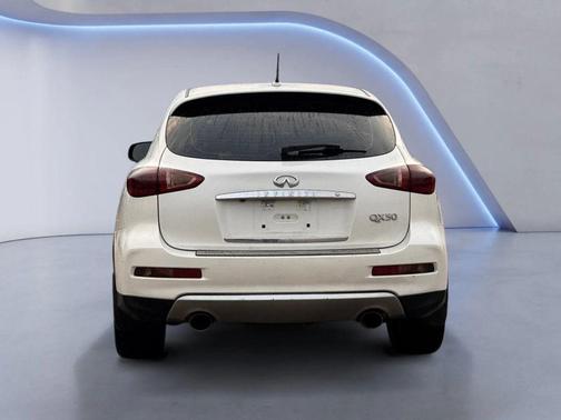 2017 INFINITI QX50 Base