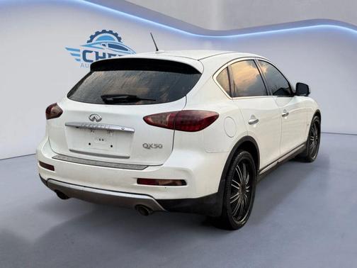 2017 INFINITI QX50 Base