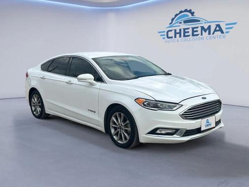 2020 Ford Fusion SEL