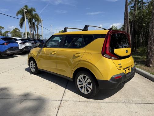 Solar Yellow 2020 Kia Soul LX