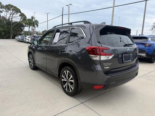 Magnetite Gray Metallic 2020 Subaru Forester Limited