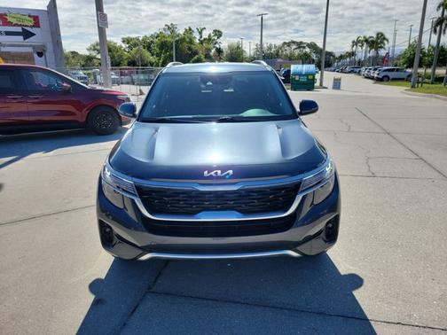 2023 Kia Seltos S