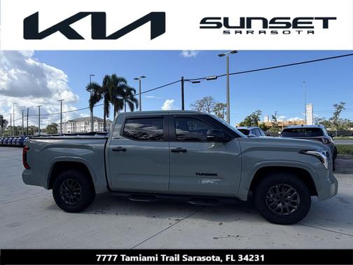 Lunar 2025 Toyota Tundra SR5