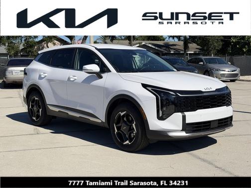 Glacial White Pearl 2027 Kia Sportage EX