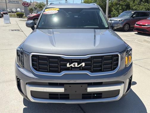 Everlasting Silver 2024 Kia Telluride S