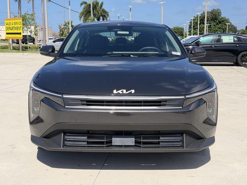 Interstellar Gray 2026 Kia K4 LXS