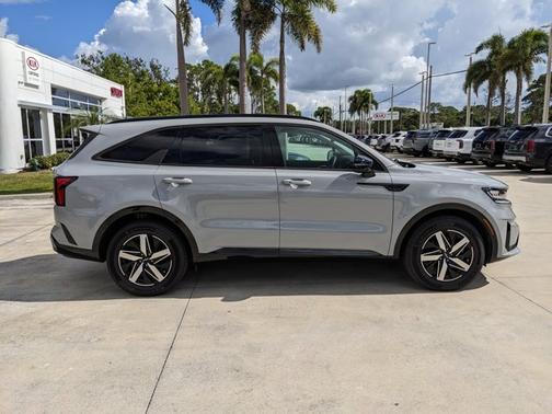 2022 Kia Sorento EX