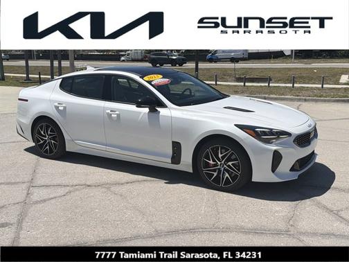 Snow White Pearl 2023 Kia Stinger GT-Line
