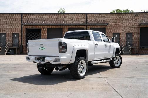 Summit White 2017 Chevrolet Silverado 2500 LTZ