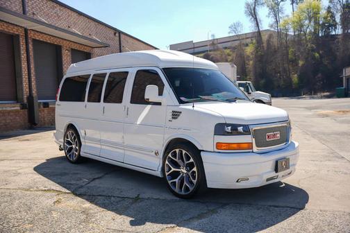 Summit White 2012 GMC Savana 1500 Upfitter