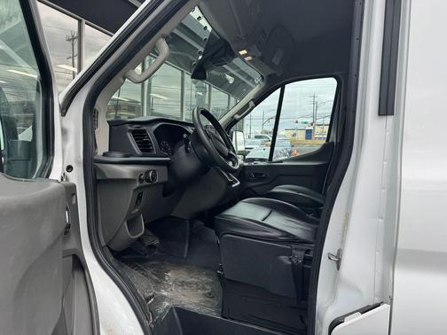 2023 Ford Transit-250 Base