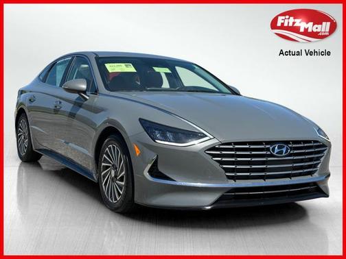 2023 Hyundai SONATA Hybrid SE