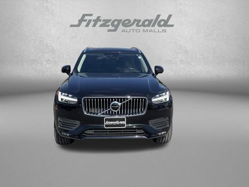 2020 Volvo XC90 T6 Momentum