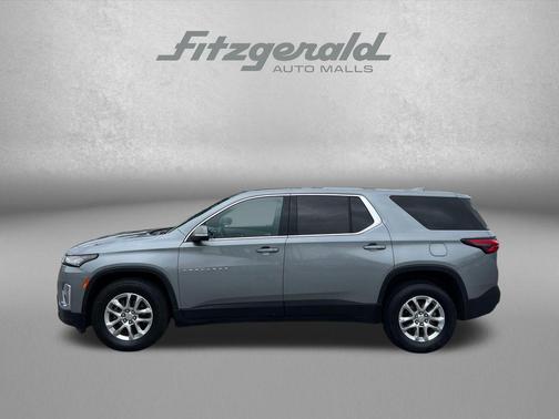 Pearl White Tricoat 2023 Nissan Pathfinder SL 4WD