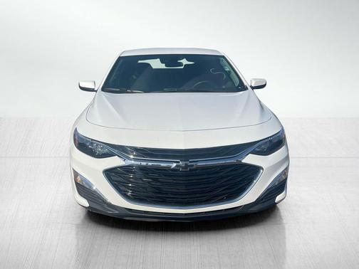 2024 Chevrolet Malibu FWD RS