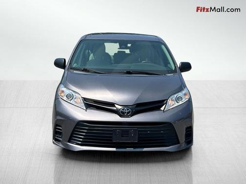 2018 Toyota Sienna SE