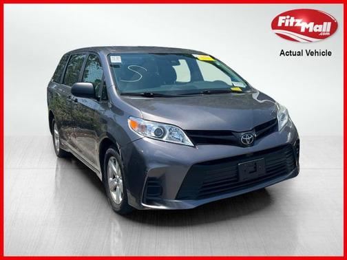 2018 Toyota Sienna SE