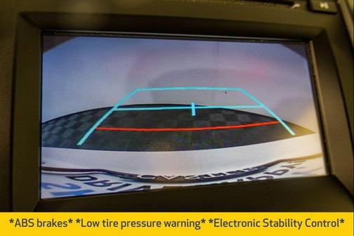 Super White 2017 Toyota Camry XSE