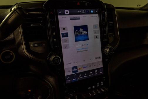 2026 RAM 2500 Tradesman Crew Cab 4x4 6'4' Box