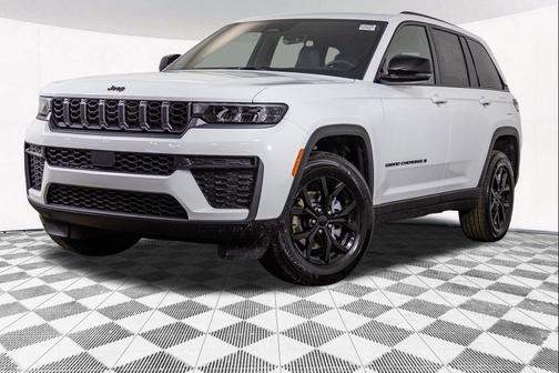 2026 Jeep Grand Cherokee Altitude