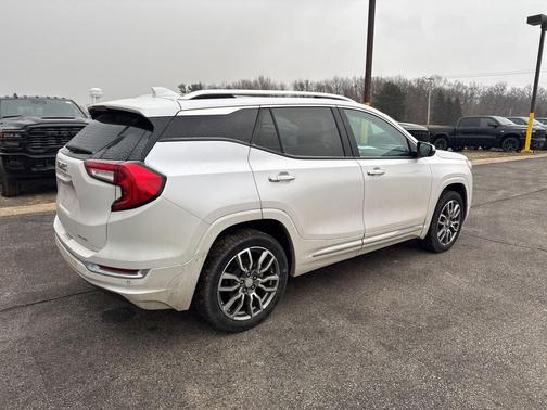 2022 GMC Terrain Denali