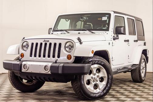 2013 Jeep Wrangler Unlimited Sahara