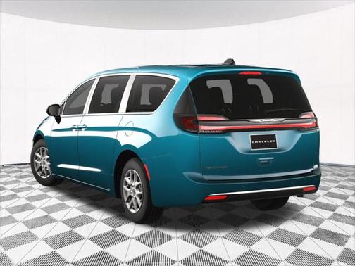 2025 Chrysler Pacifica L