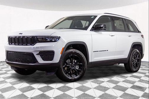 2025 Jeep Grand Cherokee Altitude
