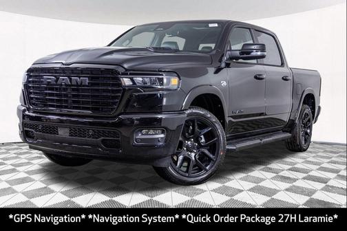 Diamond Black Crystal Pearlcoat 2026 RAM 1500 Laramie