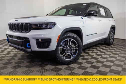Bright White Clearcoat 2022 Jeep Grand Cherokee 4xe Trailhawk