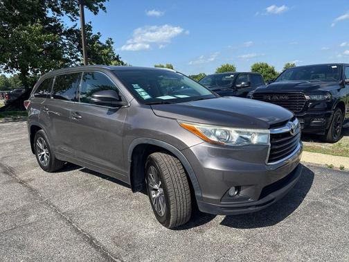 Predawn Gray Mica 2016 Toyota Highlander XLE