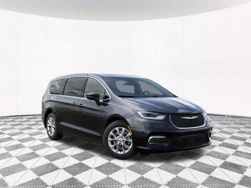 2025 Chrysler Pacifica L