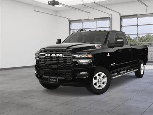 2025 RAM 2500 Big Horn Crew Cab 4x4 8' Box