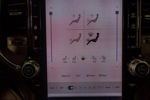 2026 RAM 3500 Laramie Crew Cab 4x4 8' Box