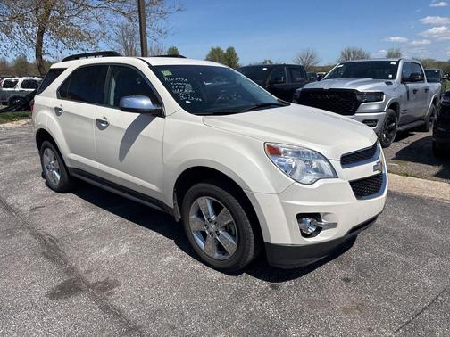 White Diamond Tricoat 2014 Chevrolet Equinox 1LT