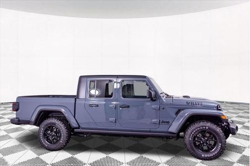 2025 Jeep Gladiator Willys