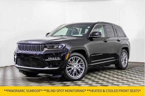 2022 Jeep Grand Cherokee Summit