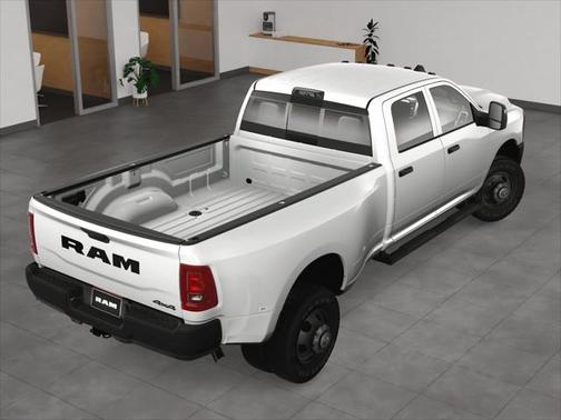 2025 RAM 3500 Tradesman Crew Cab 4x4 8' Box