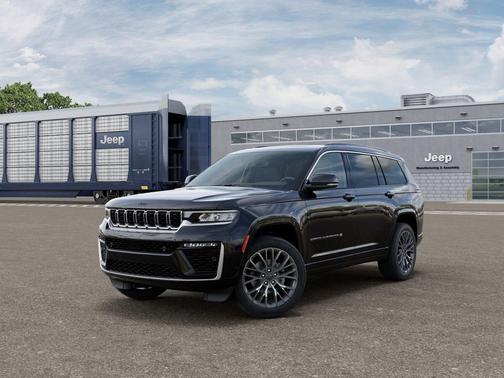 High Gloss Black 2027 Jeep Grand Cherokee L Summit