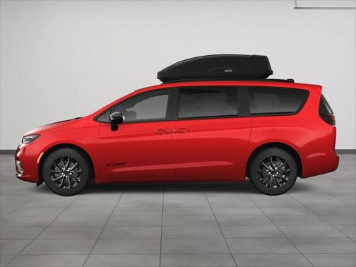 2025 Chrysler Pacifica L