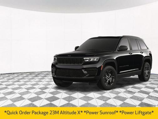 2025 Jeep Grand Cherokee Laredo