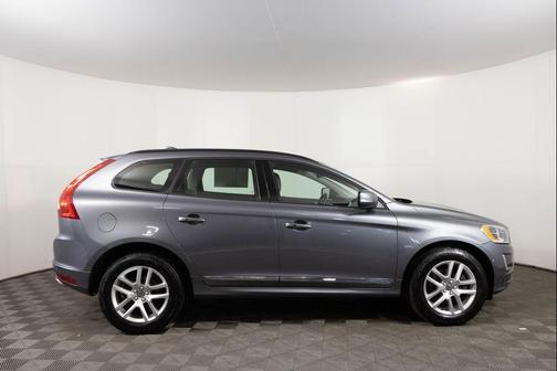2017 Volvo XC60 T5