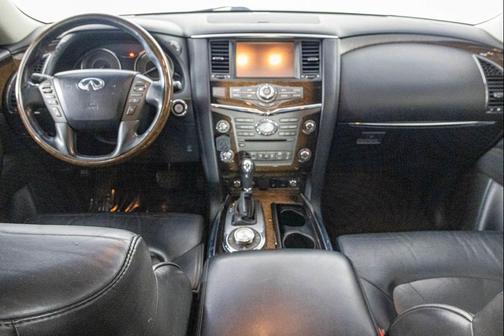 2014 INFINITI QX80 Base