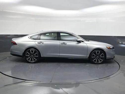 2024 Honda Accord Hybrid 