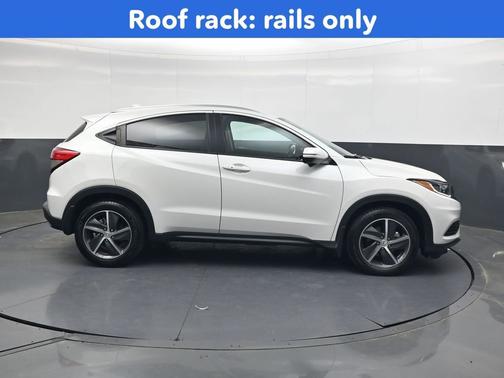 Platinum White Pearl 2022 Honda HR-V