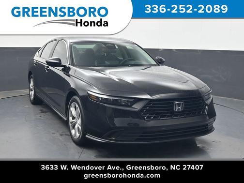 Crystal Black Pearl 2025 Honda Accord