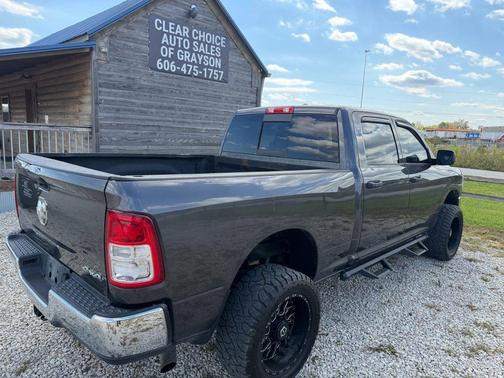 2019 RAM 2500 Tradesman Crew Cab 4x4 6'4' Box