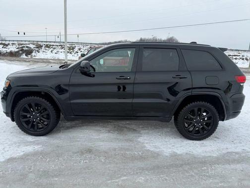 2019 Jeep Grand Cherokee Altitude